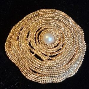 Vintage Capri Goldtone Spiral Brooch with Faux Pearl Accent